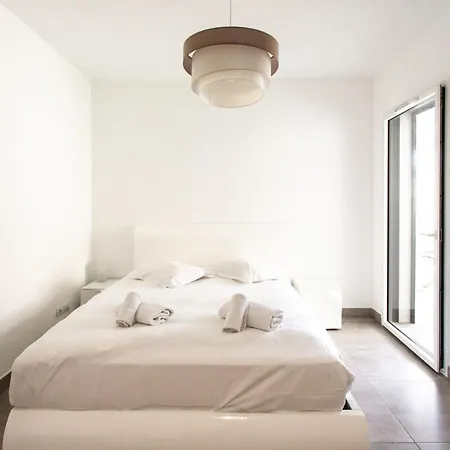 Apartman Cipriani Furnished Flat *
